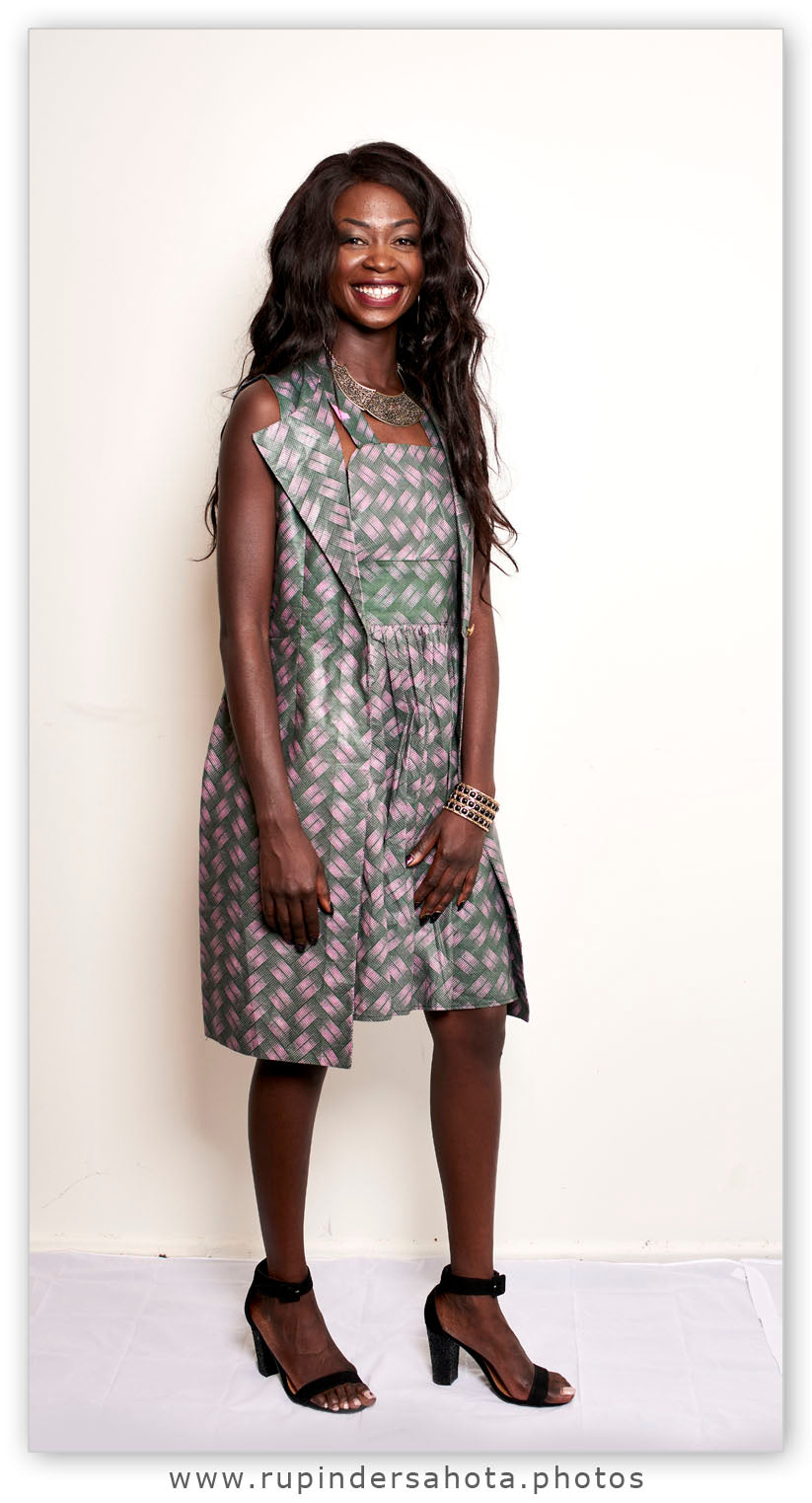 African print Flattering midi dress ...